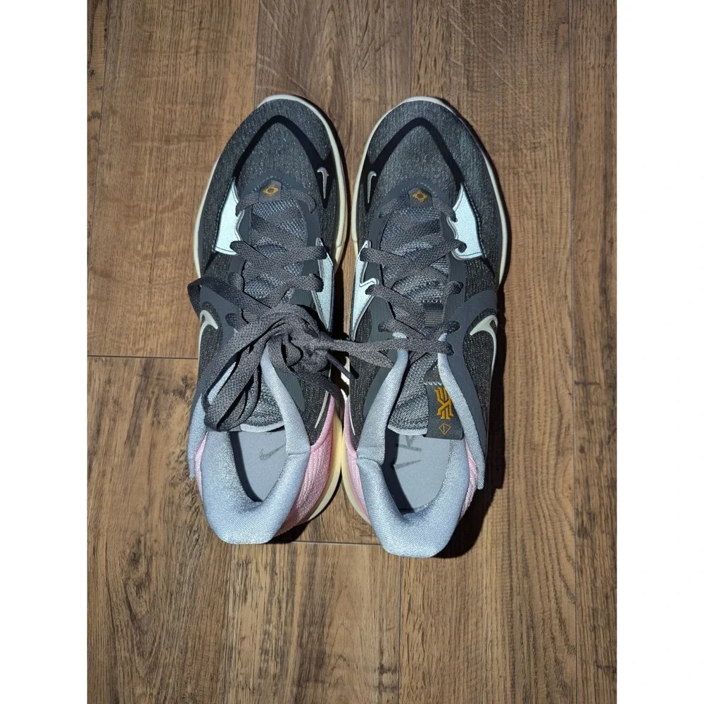 Nike elevate your